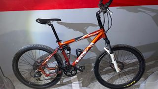 Bicicleta Giant NRS2