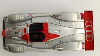 Audi R8 Winner Le Mans 2000 Altaya 1:43