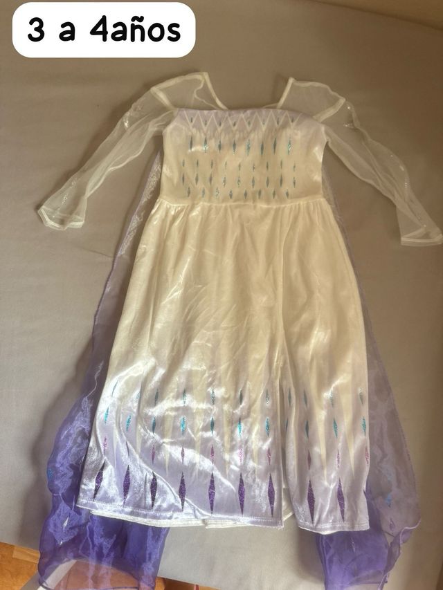 Disfraz Elsa Frozen 4-6 años
tres disfraz 