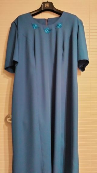 Vestido azul para eventos (color más oscuro )