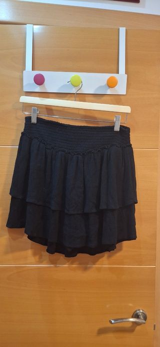 Falda negra Hollister - Talla Chica