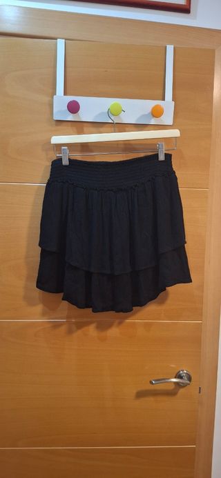 Falda negra Hollister - Talla Chica