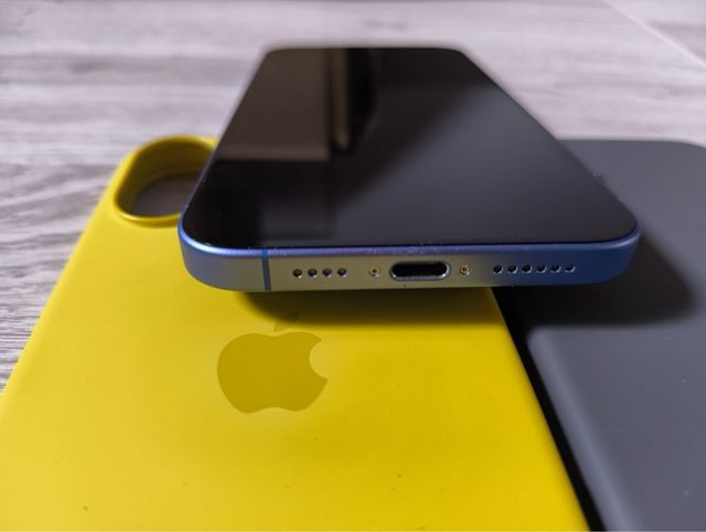 iPhone 16 Plus (128Gb)