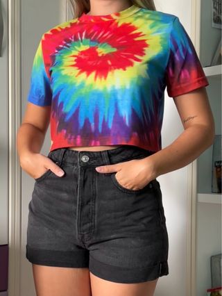 Camiseta corta tie-dye multicolor