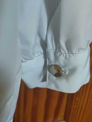 Blusa blanca Kawaii