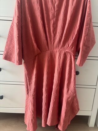 Vestido coral de Marieth
