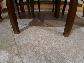 Comedor madera - mesa + 4 sillas