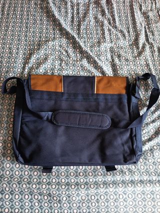 Lote de tres bolsas O bolsos nuevos.