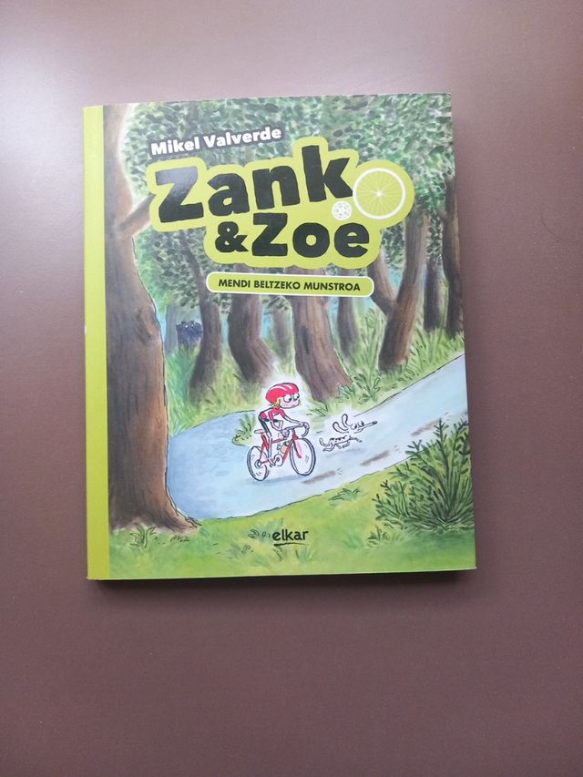 Mendi beltzeko mustroa