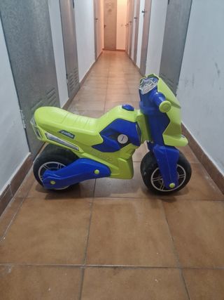 Moto correpasillos Juguetos
