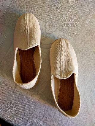 Alpargatas beige hombre - modernas