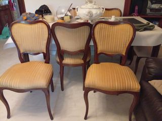 6 Sillas de comedor. Se regala la mesa de comedor