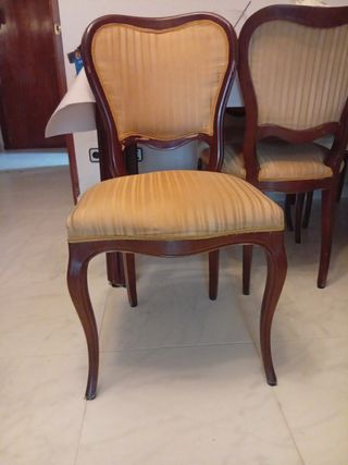 6 Sillas de comedor. Se regala la mesa de comedor
