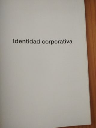 Identidad corporativa.: Del brief a la solución...