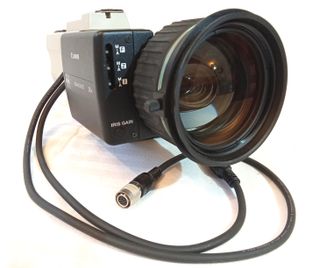 ENVIO 24H CAMARA CONVERTIBLE DIGITAL 2/3" 3CCD