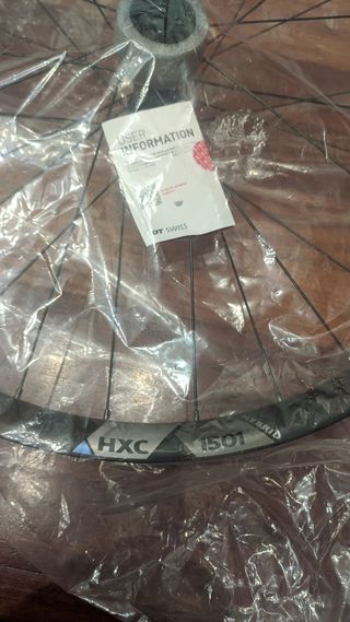 Llanta delantera DT Swiss HXC 1501 27.5 NUEVA