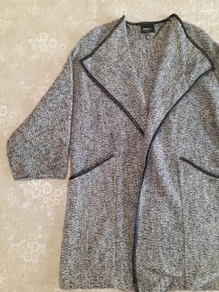 Chaqueta Zara gris 