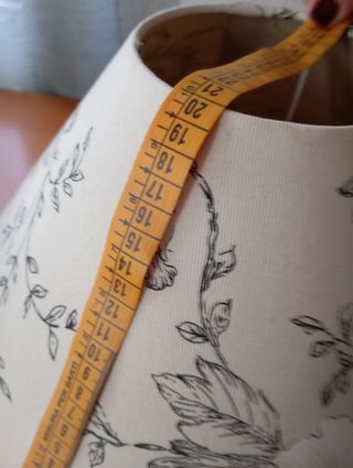 Pantalla lámpara floral beige-negro