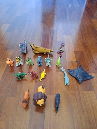 Set 18 pezzi :Dinosauri, animali e pesci