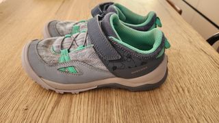 Zapatillas montaña talla 34