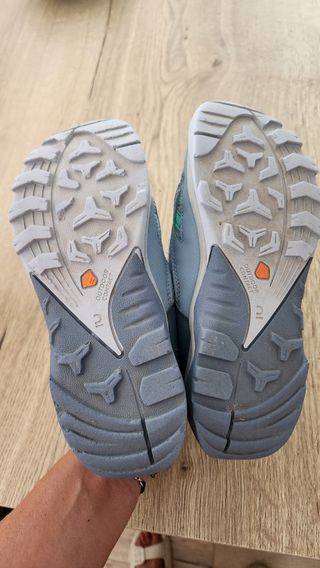 Zapatillas montaña talla 34