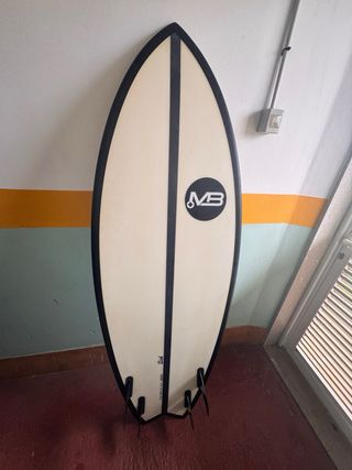 Tabla Surf MB QISH CLEAR RESIN 5’7