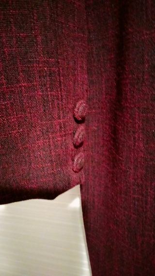 Traje color burdeos  mujer - 2 piezas