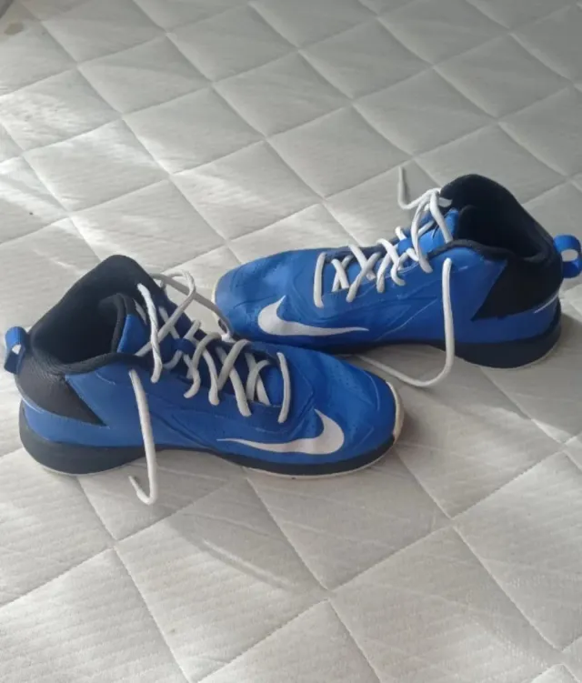Zapatillas baloncesto Nike original - Talla 39