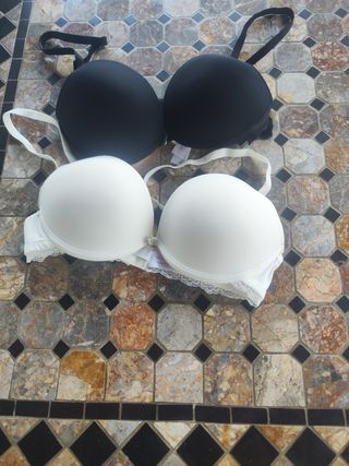 2 Reggiseni Laura Biagiotti coppa B taglia seconda