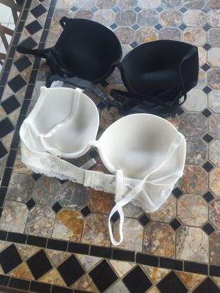 2 Reggiseni Laura Biagiotti coppa B taglia seconda