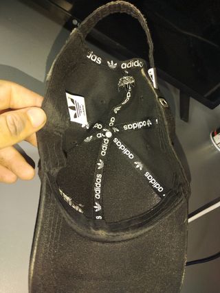 Gorra Adidas Negra