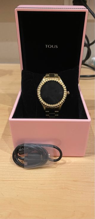 Reloj Tous dorado nuevo