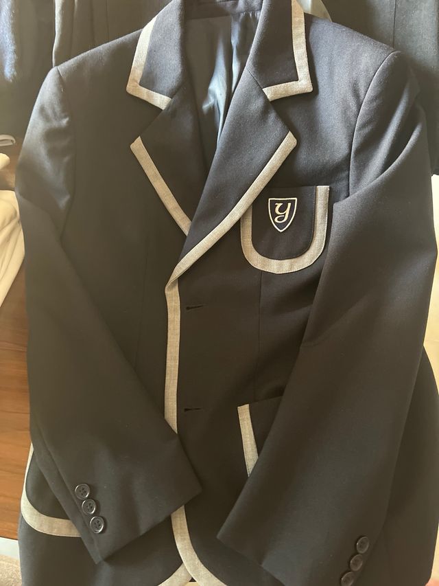 Uniformes Yago School - Tallas 12 y 14