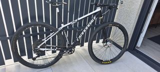 Bicicleta Cannondale F29 Carbono
