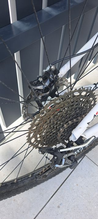 Bicicleta Cannondale F29 Carbono
