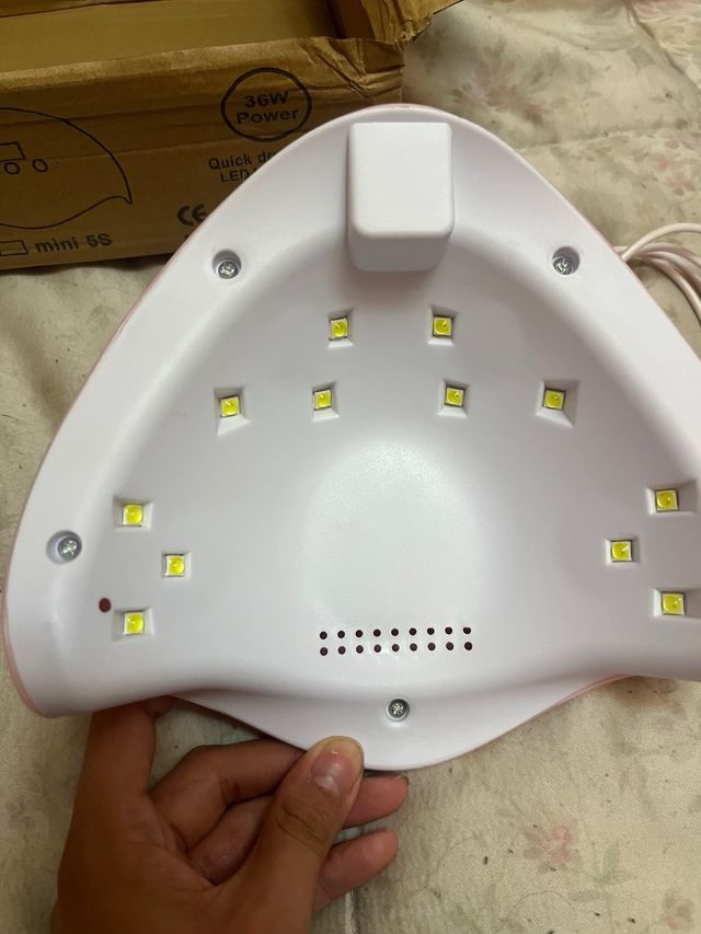 Lámpara UV uñas rosa