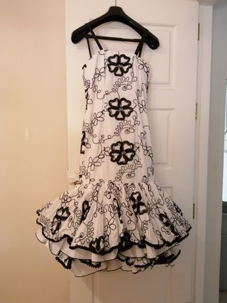 Traje Flamenca Blanco-Negro