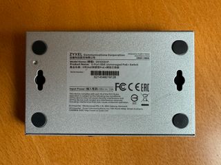 Switch ZYXELL GS1005HP 1+4 puertos 1GbE PoE+