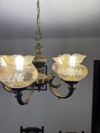 URGENTE: 
Lampara araña dorada 5 brazos
