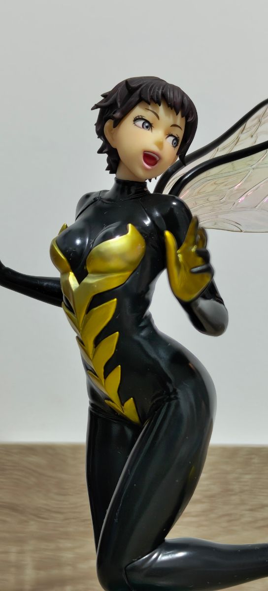 Figura Wasp Bishoujo