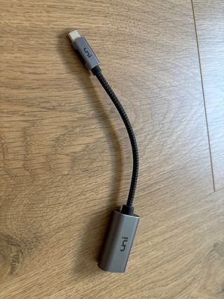 Adaptador Uni USB-C a VGA