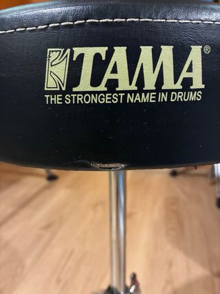 Sillín Tama: Asiento batería.