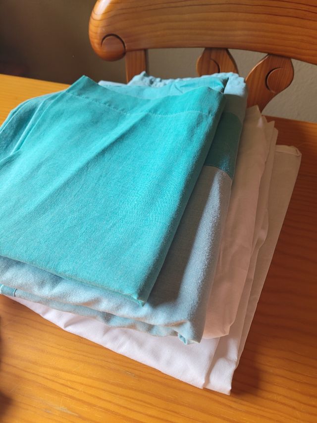 Sábanas algodón turquesa y blanco