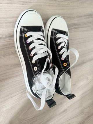 Sneakers negros - Talla 40