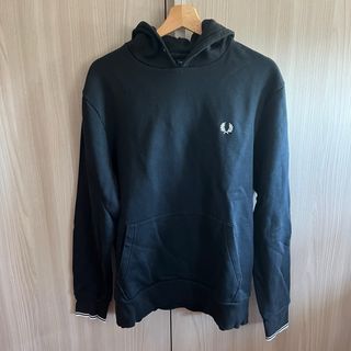 Felpa Fred Perry nera con cappuccio