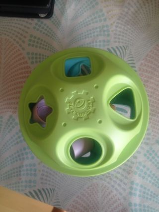 Juguete encajable verde