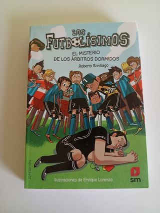 Los Futbolísimos 1: El misterio de los árbitros...