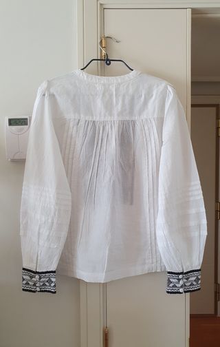 Blusa Esfera blanca bordada - T-S Nueva.