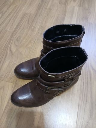 Botines Marrón Piel