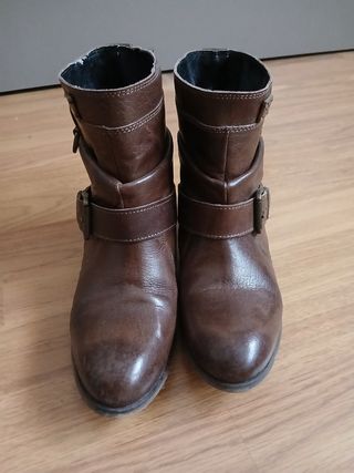 Botines Marrón Piel